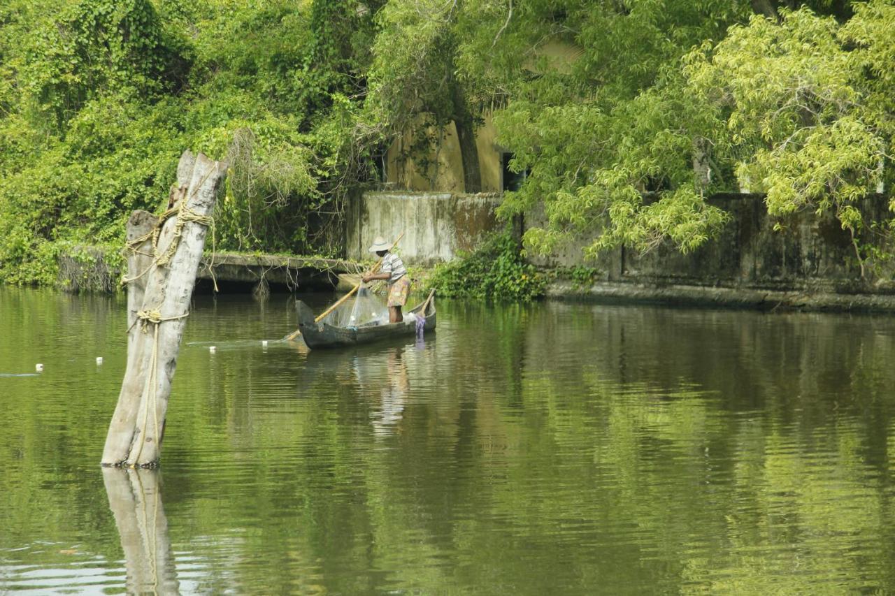 Regant Lake Village, Kollam. Chavara Dış mekan fotoğraf